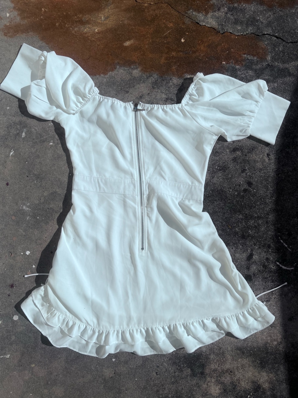Maniere De Voir White Puffy Sleeve Cut Out Ruched Sides Bodycon Mini Dress M - Picture 3 of 9